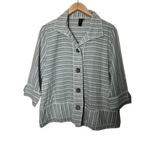 Focus Casual Life Button Up Shirt Jacket Women’s Sz Medium Gray Stripe Lagenlook